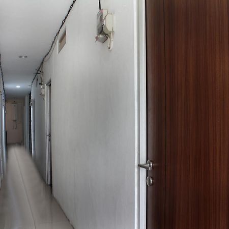 Oyo 345 Wynne Residence Dżakarta Zewnętrze zdjęcie